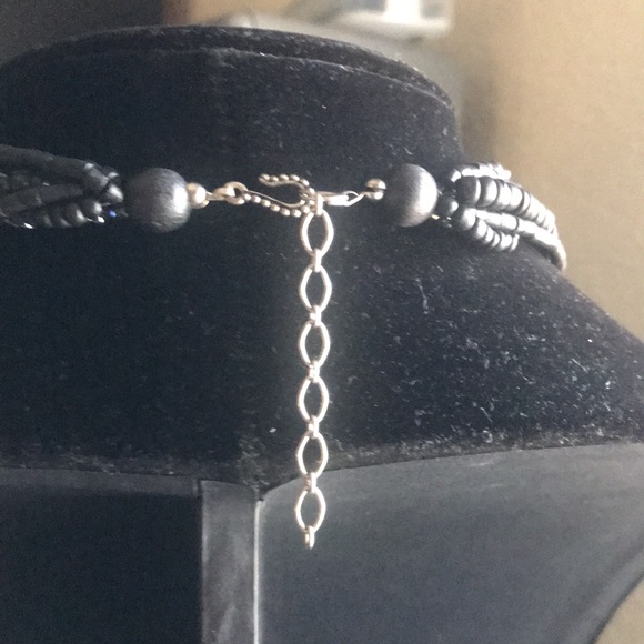 Multi-Colored Seed Beads with Pendant - Picture 4 of 4